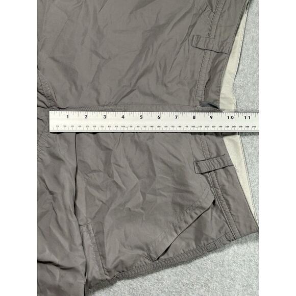 REI Cargo Short Womens Size 2 W29 Board Shorts Nylon Hiking Fishing Stretch Grey - Picture 4 of 15
